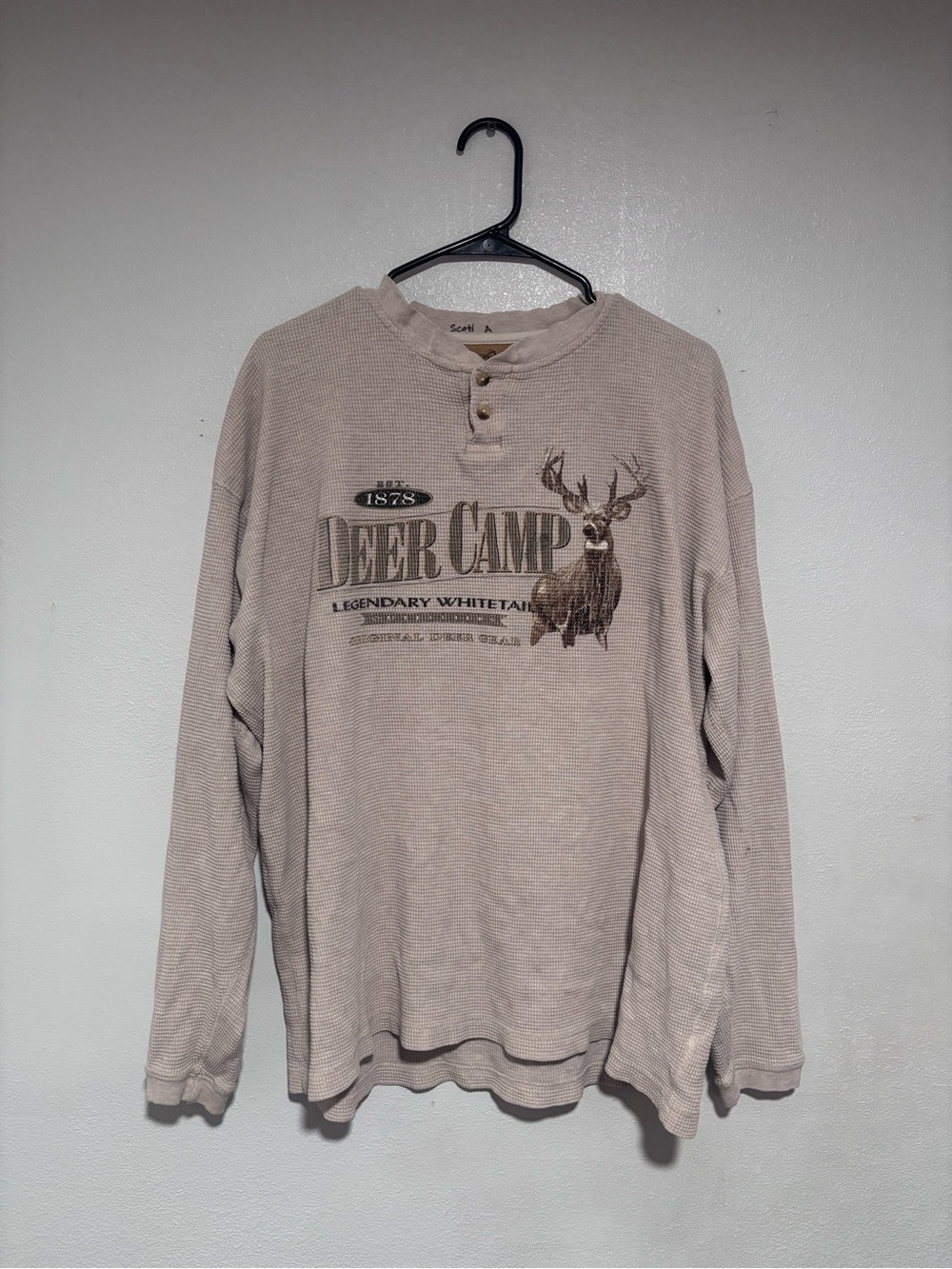 VINTAGE Legendary Waffle Knit Henley men’s size Large